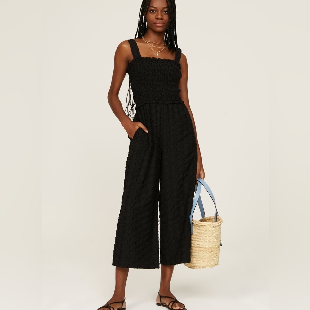 Club Monaco Smocked Jumpsuit Pockets Black Crop Wide Leg, Size 0
